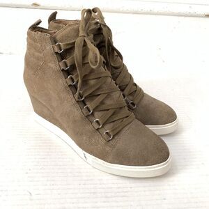 L. Paolo Womens 8 Sneakers Wedge Heel Lace Up Shimmer Gold Tan